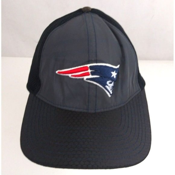 NFL New England Patriots Black Unisex Embroidered Fitted Baseball Cap L/XL - Picture 2 of 9